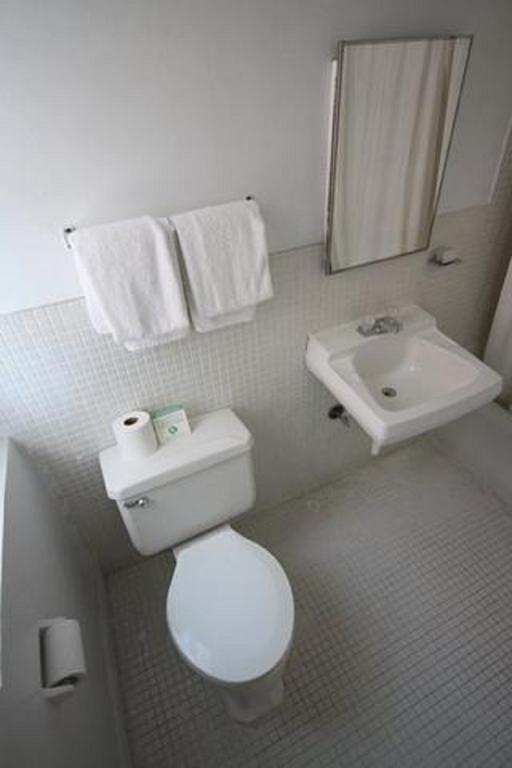 Dolphin Sa1 Hotel Swansea Room photo